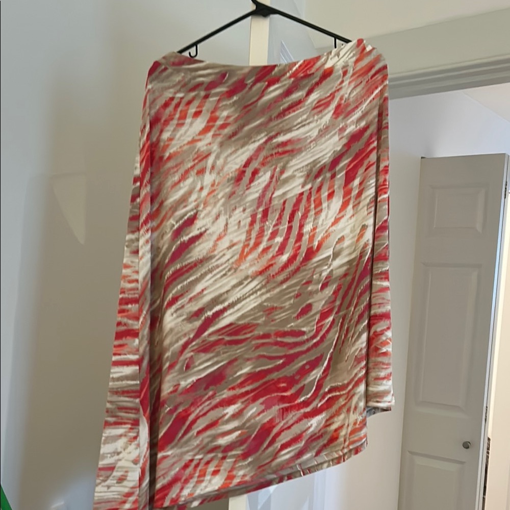 Stylish Red and Cream Women's Skirt